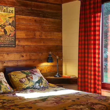 Mont Juru - Rust, Romantiek & Ruimte Voor 2 Volwassenen Op Prive Domein (adults Only) Alpehytte Houffalize